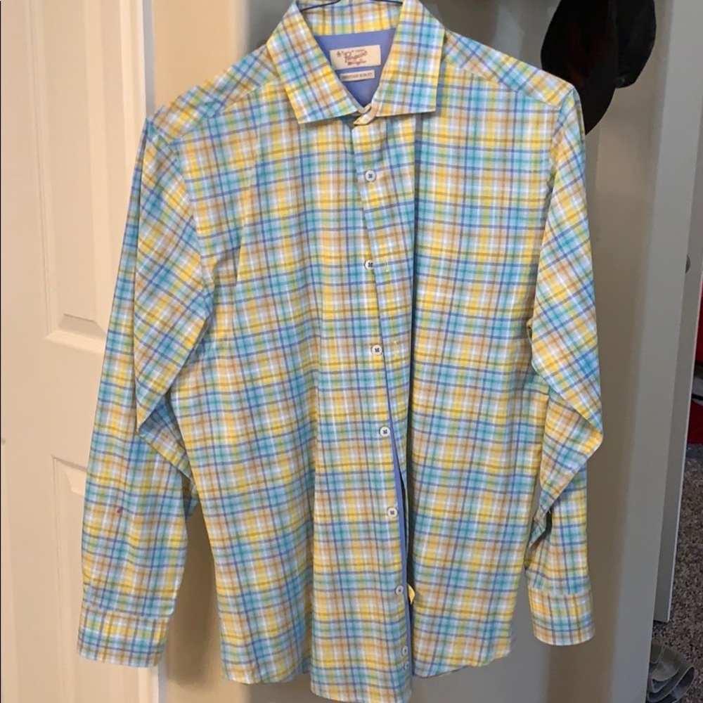Men’s button down dress shirt